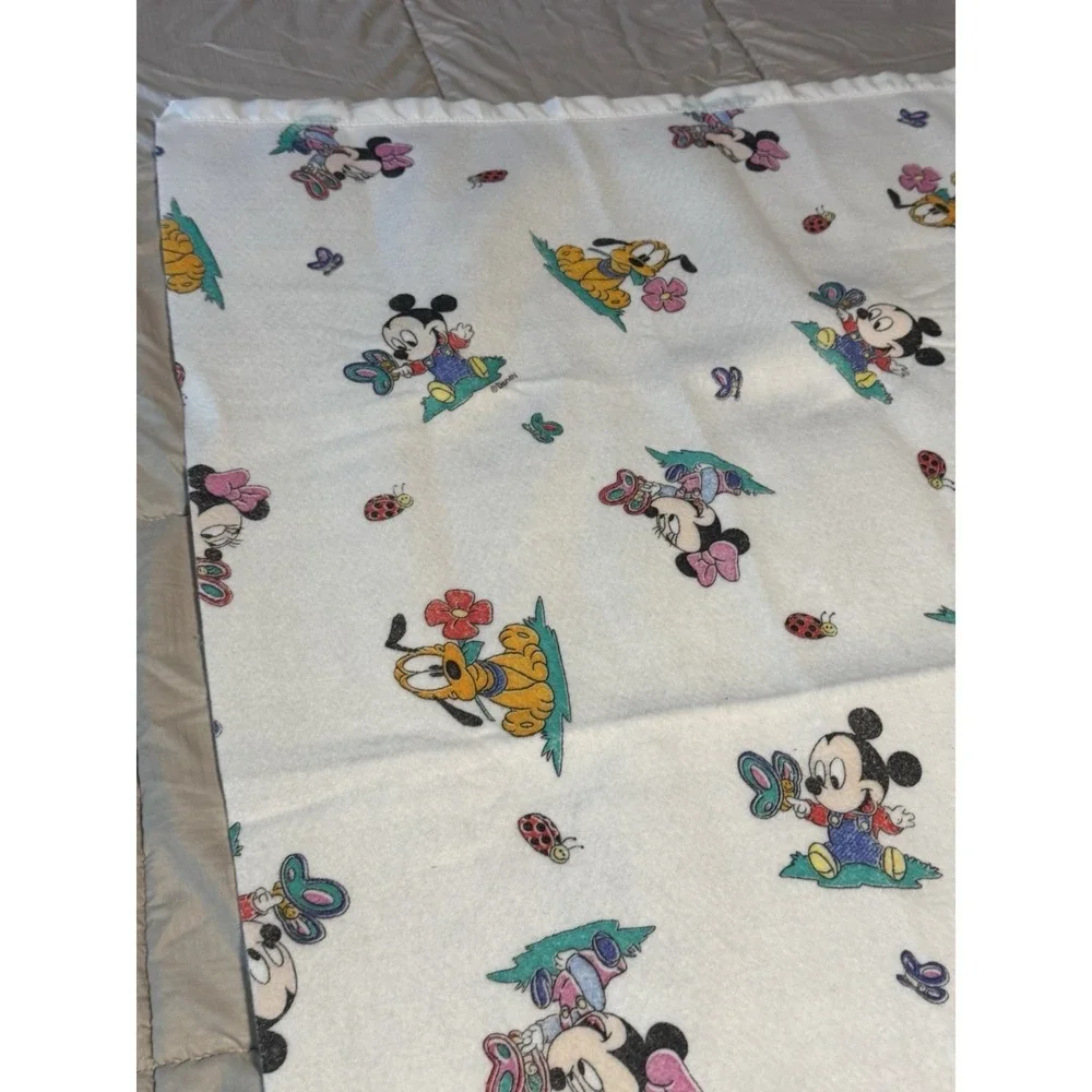 Disney Dundee Blanket Baby Minnie Mouse Vintage Acrylic New Rare Crib Stroller